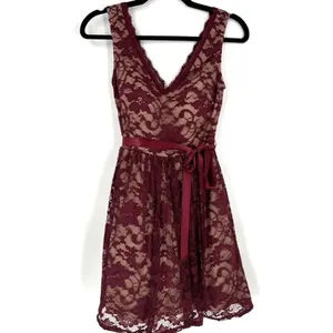 Windsor Lace Cocktail Dress Womens S Burgundy Floral Satin Tie‎ Homecoming NWT thumbnail 2
