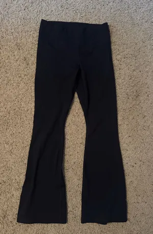 Under Armour Pants thumbnail 1