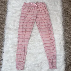Charlotte Russe Light Pink Stripe Print Pajama Set thumbnail 3