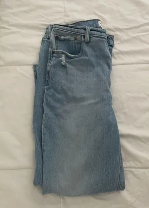 Abercrombie & Fitch Ultra High Rise Kick Flare Jeans thumbnail 4