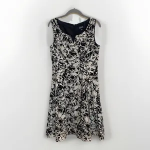 Adrianna‎ Papell Black Ivory Floral Fit & Flare Dress Size 10 thumbnail 7