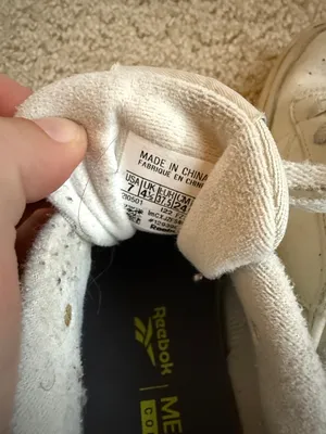Reebok White Leather Low-Top Sneakers thumbnail 3