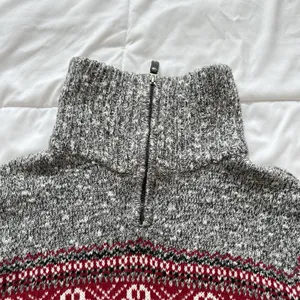 Vintage Sweater Pullover 1/4 Zip Womens Size XL Red Gray‎ Fair Isle Holiday 90s thumbnail 6