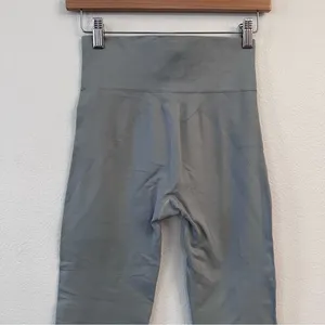 Cuyana Stretch‎ High Waist Leggings Size S / M Steel Gray Active Yoga thumbnail 7