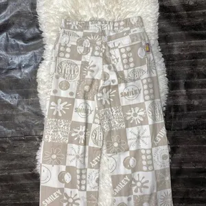 H&M Smiley Patchwork All Over Print Smiley Face Straight Wide Leg Streetwear thumbnail 5