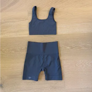 Set Active Crop Top & Bike Shorts Set Size XS Gray thumbnail 4
