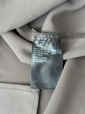 Uniqlo Gray Tank Size XS thumbnail 5