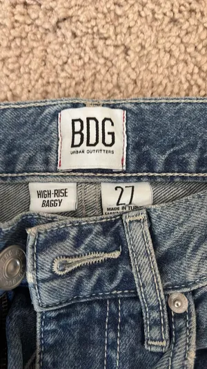 BDG High-Rise Jeans Baggy Urban Outfitters Distressed thumbnail 5
