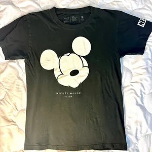 Mickey Mouse Disney Black T-Shirt Size Small thumbnail 1
