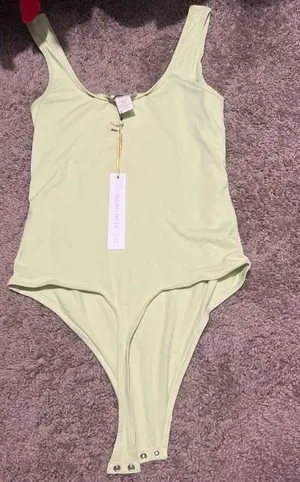 House of Harlow bodysuit size medium thumbnail 3