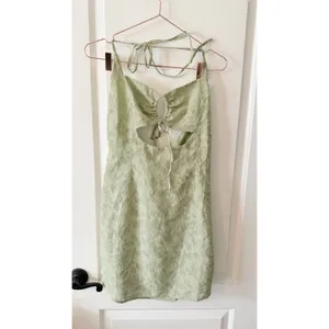 Princess Polly Mini Dress‎ Womens Andre Size 10 Green Floral Burnout Halter thumbnail 4