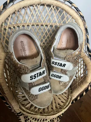 Girls size 1 old school golden goose tennis shoe thumbnail 3