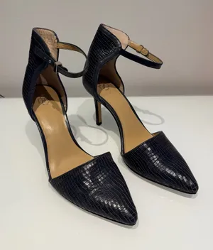 Ann Taylor Dark Navy Heels Size 8 thumbnail 1