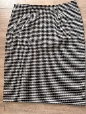 Lauren Ralph Lauren Black and White Houndstooth Pencil Skirt with Side Buttons thumbnail 6