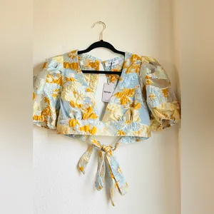 Showpo. Brailey Puff Sleeve Crop Top Blue Size 8 thumbnail 3