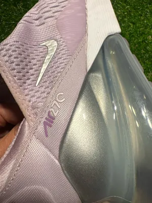 Nike Air Max 270 pink, silver and clear women’s 8.5 thumbnail 2