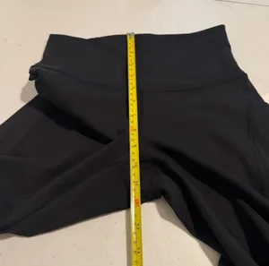 Lululemon Women Black Wunder Train HR Tight 25” Pockets Everlux Quick Dry Size 8 thumbnail 10
