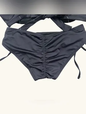 A. Che Black Underwire Bikini Set T4 32DD 34D 36C 38B Medium Bottom NWOT Size undefined thumbnail 6