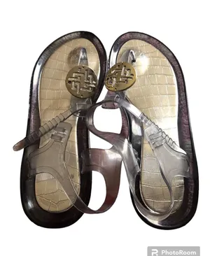 Shoes Size Medium Size 8 Multiple thumbnail 1