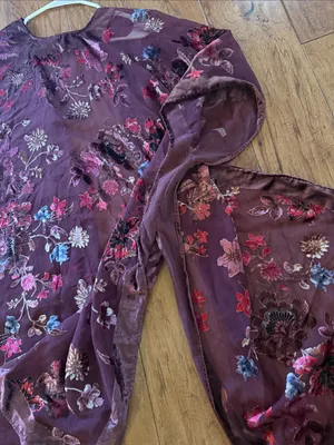 torrid Plum Floral Velvet Draped Kimono Wrap thumbnail 7