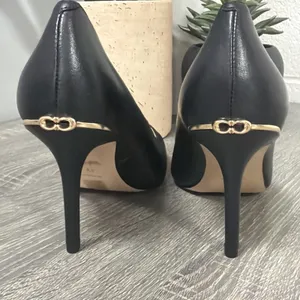 Coach Designer Pumps 7.5 thumbnail 4