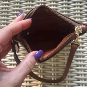 Coach‎ Signature C Leather Wristlet thumbnail 5