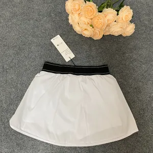 Alo Yoga white mini skirt, size M thumbnail 4