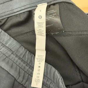 Lululemon Softstreme High-Rise Pant Regular‎ Sz 6 Black Charcoal Wide Leg thumbnail 10