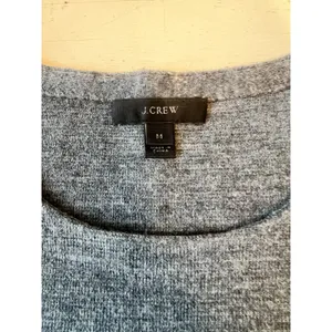 J.Crew Gray Merino Wool Blend‎ Lace Applique Shoulder Sweater Womens Medium thumbnail 2