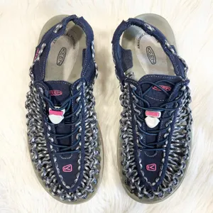 KEEN Newport H2 Water‎ Sandal Navy Pink Athletic Outdoor Women Size 9.5 thumbnail 1