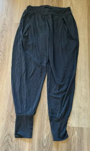 Zyia Active Black Comfy Jogger Sweatpants thumbnail 1