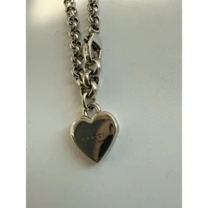$599 Rare Authentic Gucci Sterling Silver Heart Charm Bracelet‎ thumbnail 6