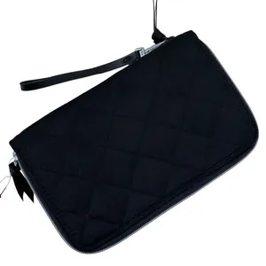 Vera Bradley RFID Wrestlet Bag NWT thumbnail 3