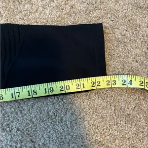 Motion 365 By Fabletics Black High-Waisted Leggings Size Medium thumbnail 7