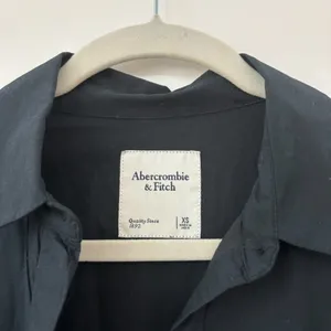 Abercrombie Poplin Puff Sleeve Shirt Dress thumbnail 5