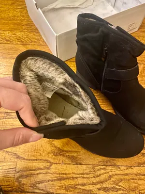 Global Win Suede Ankle Boots Black Size 10 thumbnail 3