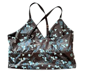 Beyond Yoga Lux Criss-Cross Cropped Yoga Tank Sz M Black Blue Floral Printed thumbnail 2