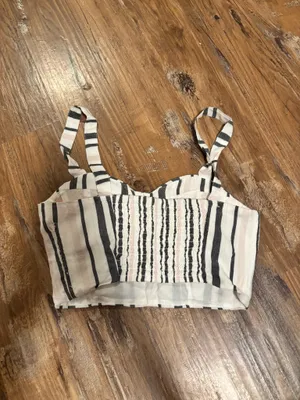 American Eagle Tank Top thumbnail 3