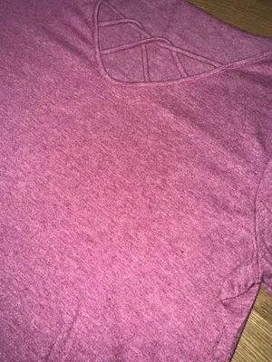 Amazon Tshirt thumbnail 2