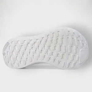 Nike React Infinity Run Flyknit 4 Wide Women’s 7 White FN0880-101 Running Shoe thumbnail 8