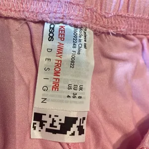 ASOS Design Women’s Long Sleeve Shirt & Pants Pajama Set Pink Piping Size 4 NEW thumbnail 15