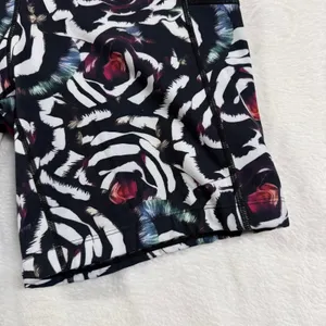 CVG Constantly Varied Gear M Floral Rose Biker Shorts 7" Pockets Gym Workout thumbnail 6