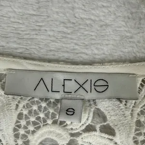 Alexis Ivory Lace Long Sleeve V-Neck Blouse Top Small White Boho Romantic USA thumbnail 2