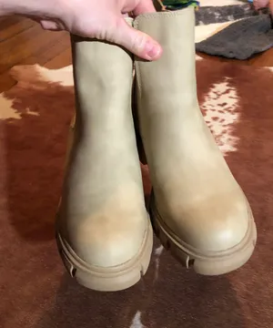 Madden girl boots  size 8 Like new thumbnail 3