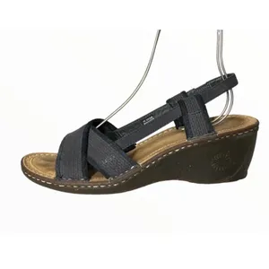 UGG‎ Black Sling back Sandals Wedge Heels Summer Comfort Canvas Stretch Sz 10 thumbnail 3