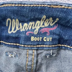Wrangler Bootcut Jeans Women 13x36 Dark Wash Stretch Denim‎ Classic Western Fit thumbnail 3