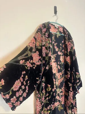 POL Cherry Blossoms Floral Burnout Velvet Kimono Cardigan Size Large‎ thumbnail 4