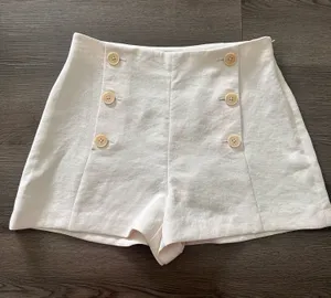 Aritzia Wilfred cream dress shorts  thumbnail 1