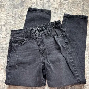 Black hi rise cropped black jeans 26 thumbnail 1