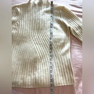 Stylish mock neck sweater 💝 thumbnail 4